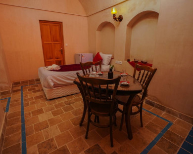 Kashan-SarayBaghi-11.jpg