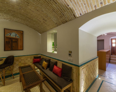 Kashan-SarayeErfani-12.jpg
