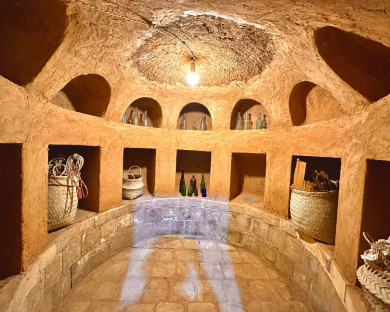 Kashan-Sarva-1.jpg