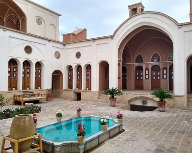 Kashan-Shasusa-09.jpg
