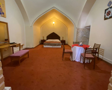Kermanshah-LalehBiston-8.jpg