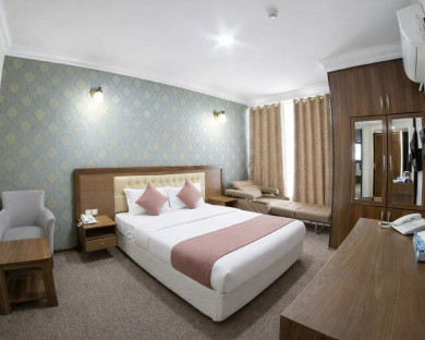 هتل آزادی افلاک خرم آباد 5