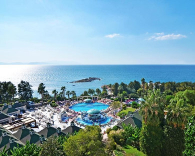 Kusadasi-GrandBlueSky-11.jpg