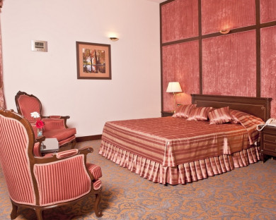 Mashhad-Toos-04.jpg