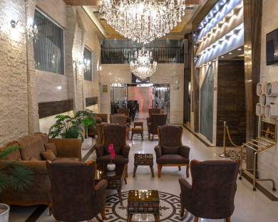 Mashhad-Yaqot_sharq-03.jpg