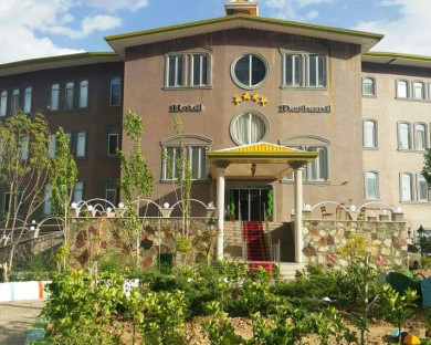 Mehdishahr-Darband-17.jpg