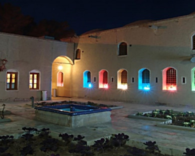 Naeen-JahangardiNaeen-08.jpg