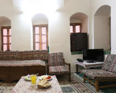 Naeen-JahangardiNaeen-12.jpg