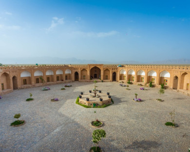 Shahreza-AminAbadSafaviCaravanserai-1.jpg