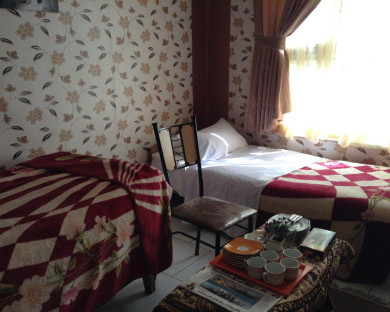 Shahroud-Nader-03.jpg