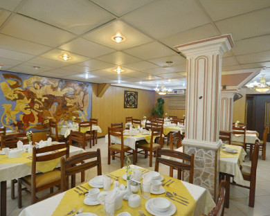 Shiraz-Shayan-01.jpg