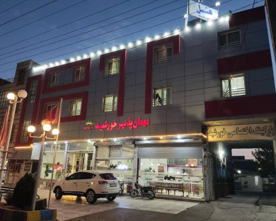 Takestan-Khorshid-04.jpg