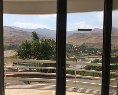 Taleghan-Negineh-08.jpg
