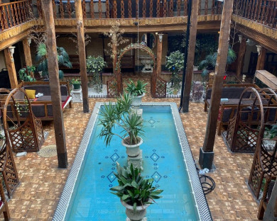 Tehran-AmirKabir-11.jpg