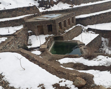 اقامتگاه بومگردی ارگ سنگی سنگان تهران 13