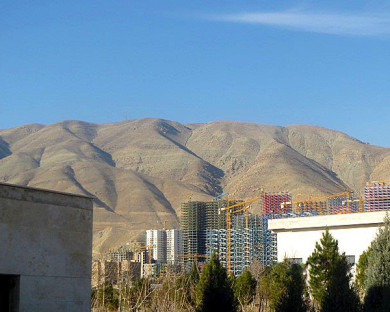 Tehran-Danesh-05.jpg