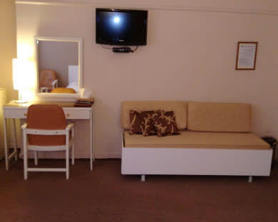 هتل قناری تهران 3