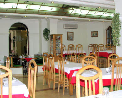 هتل قناری تهران 2