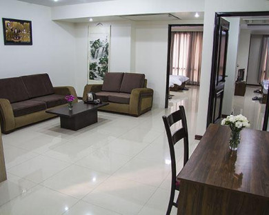 مهمانپذیر جاده ابریشم تهران 9