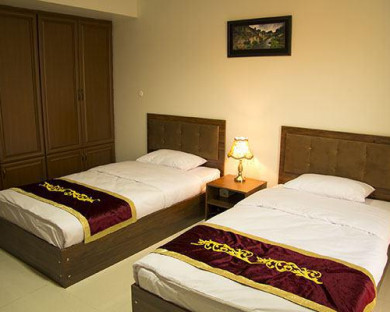 مهمانپذیر جاده ابریشم تهران 7