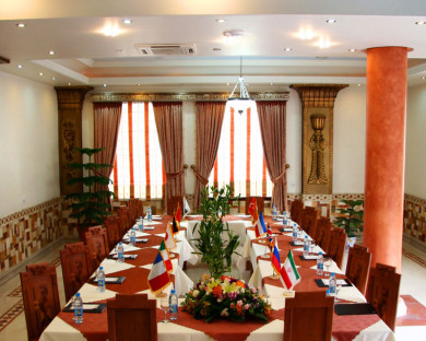 Tehran-Korosh-08.jpg