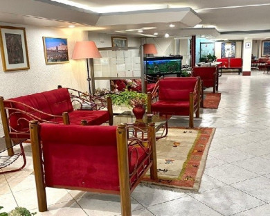 Tehran-Parddis-09.jpg
