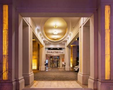 هتل دابل تری بای هیلتون (DoubleTree by Hilton) وان 2