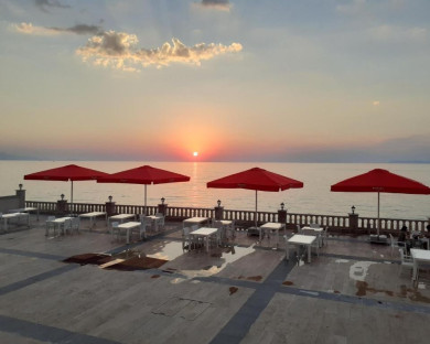 هتل رامادا (Ramada) وان 10