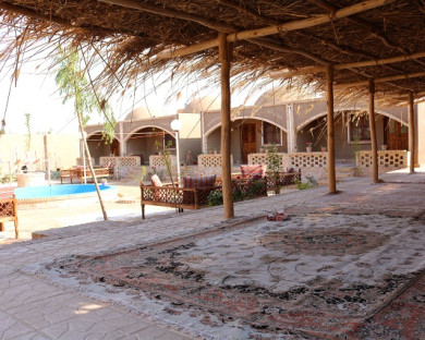 Varamin-Amoomashreza-01.jpg