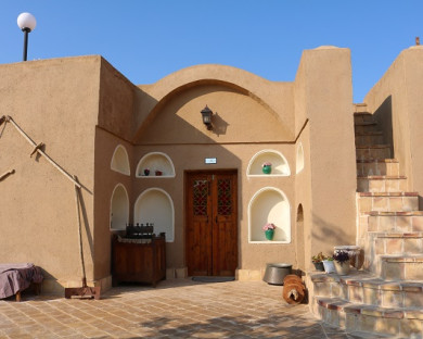 Varamin-Amoomashreza-12.jpg