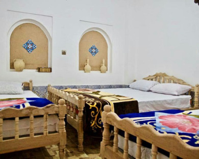 Varzaneh-Negar-08.jpg