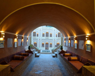 Yazd-KarvansarayeMoshirYazd-26.jpg