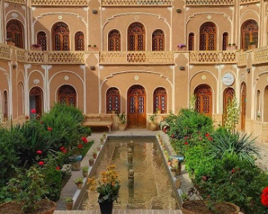 Yazd-KarvansarayeMoshirYazd-34.jpg