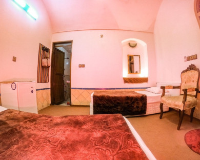 Yazd-Kheshtokhatereh-17.jpg