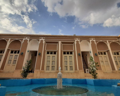 Yazd-SarayeSepanj-1.jpg