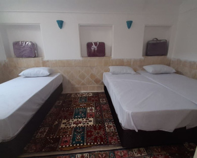Yazd-SarayeSepanj-25.jpg