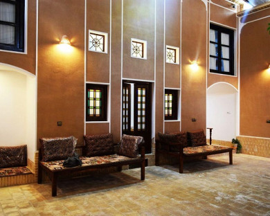 Yazd-Sarayedarvish-05.jpg