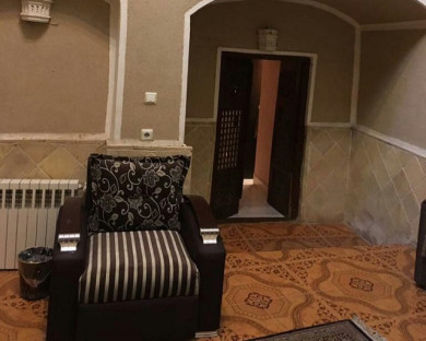 Yazd-SonnatiAdibOlMamalek-27.jpg