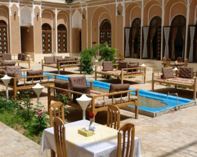 Yazd-Sonnati_adib_ol_mamalek-02.jpg