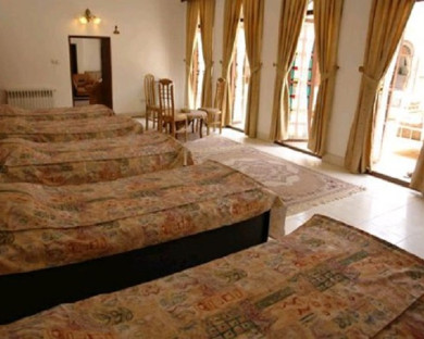 Yazd-Sonnati_adib_ol_mamalek-05.jpg