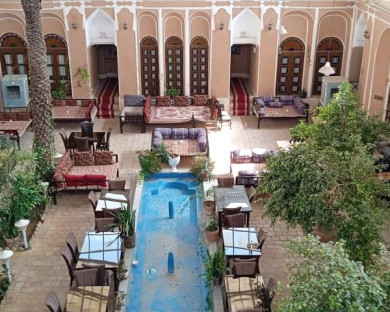 Yazd-Sonnati_adib_ol_mamalek-07.jpg
