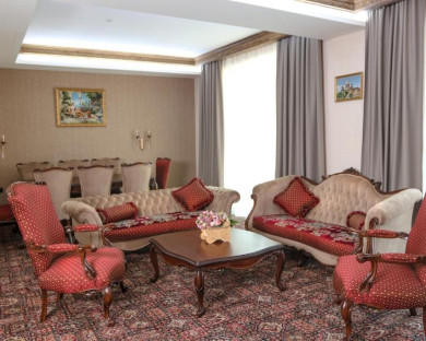 Yerevan-Konyak-16.jpg