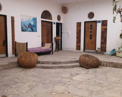اقامتگاه بومگردی خانه توریست زواره 7