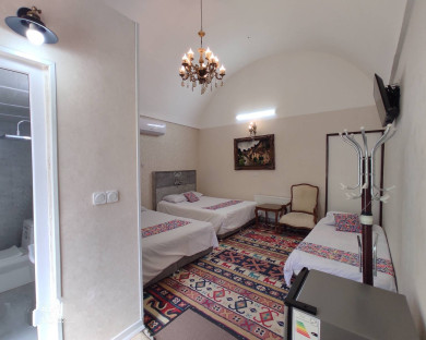 اقامتگاه بومگردی صبا ابرکوه 15