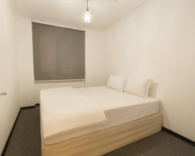 هتل ضیافت ایثار اراک 6