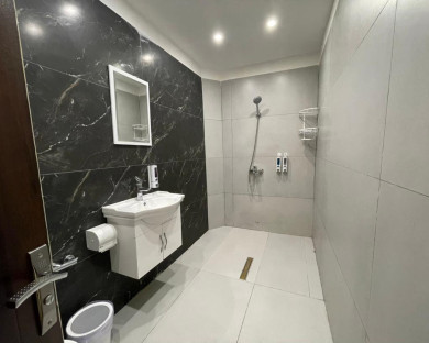 هتل ضیافت ایثار اراک 9