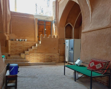خانه مسافر شمس العماره اردستان 25