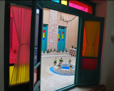 اقامتگاه بومگردی کاشانه بسطام 2