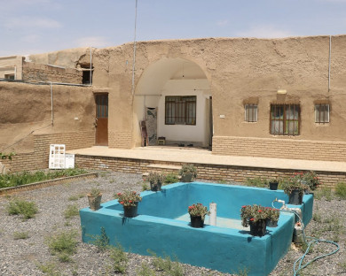 اقامتگاه بومگردی خانه کله دامغان 2