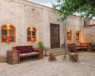 اقامتگاه سنتی عمارت خورشید پردیسان درگز 2